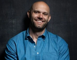 James Clear Official Speaker Profile Picture