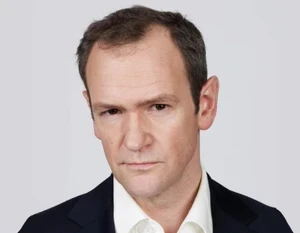 Alexander Armstrong Official Speaker Profile Picture