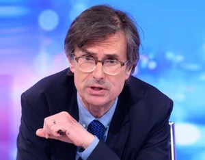 Robert Peston Official Speaker Profile Picture