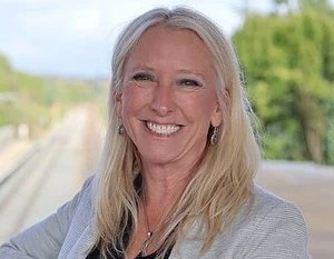 Roz Savage Official Speaker Profile Picture